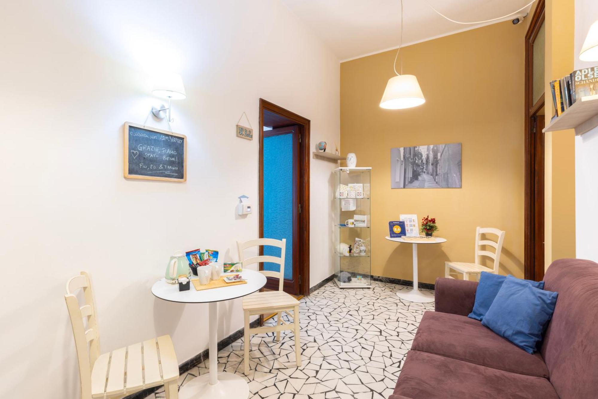 Kalie Rooms Guest House Кальяри Экстерьер фото